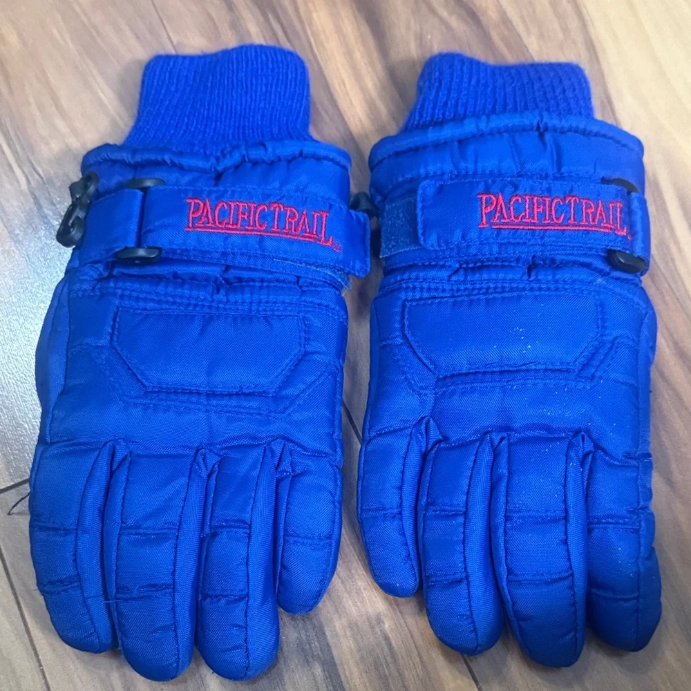 Pacific Trail Vibrant Blue Insulated Gloves